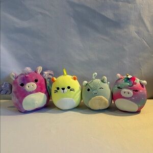 Set of 4 small squishmallows Willow Pegasus, beaver, armadillo, rainbow unicorn